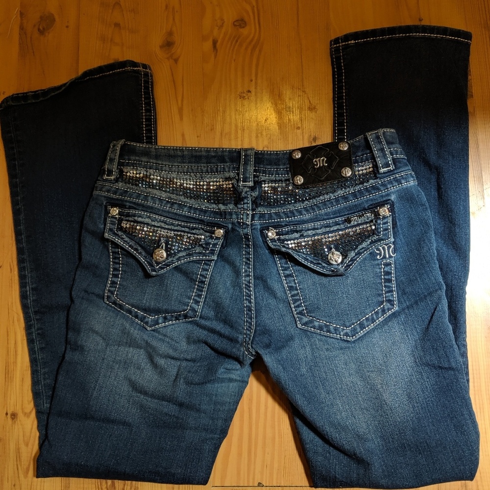 Bejeweled Miss Me jeans Size 30 - Picture 4 of 7